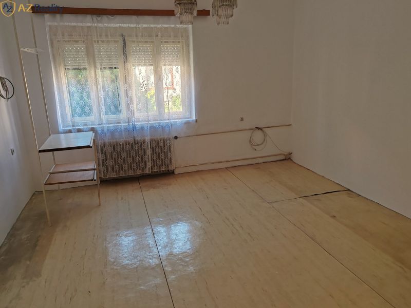 Eladó Családi ház, Családi ház, Komárno, Szlovákia