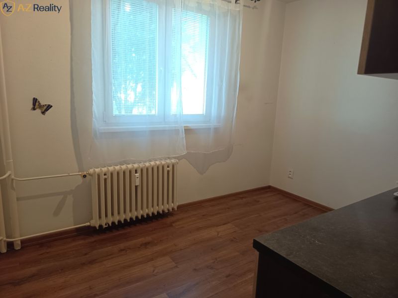 Kiadó 1 szobás lakás, 1 szobás lakás, Nové Zámky, Szlovákia