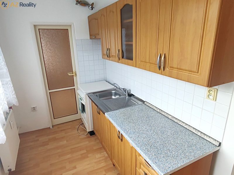 Kiadó 3 szobás lakás, 3 szobás lakás, Košická cesta, Komárno, Szlováki