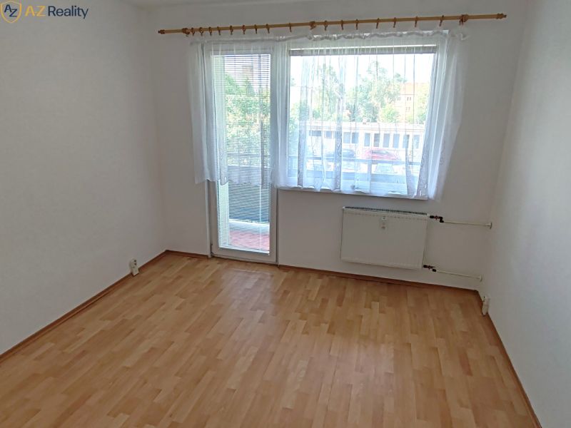Kiadó 3 szobás lakás, 3 szobás lakás, Košická cesta, Komárno, Szlováki
