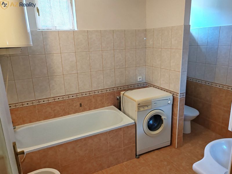 Eladó Családi ház, Családi ház, Komárno, Szlovákia