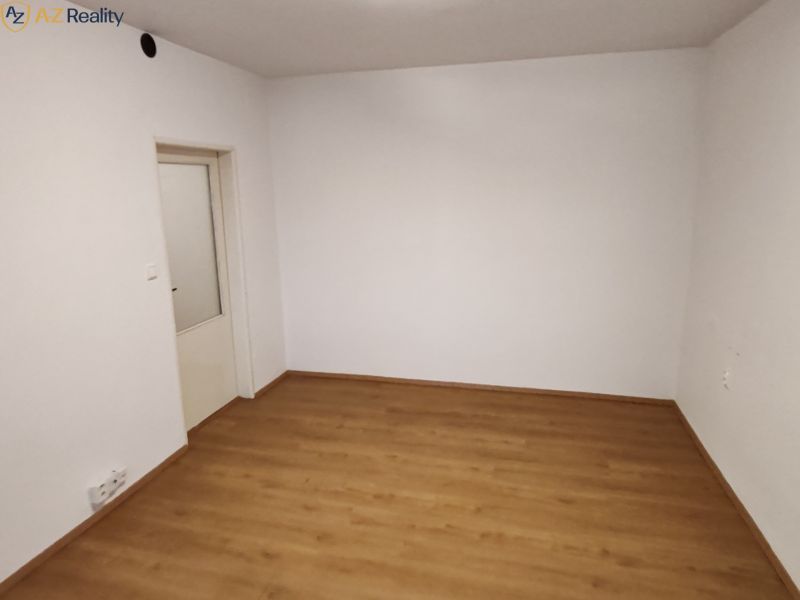 Eladó Családi ház, Családi ház, Zimná, Komárno, Szlovákia