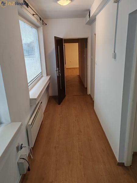 Eladó Családi ház, Családi ház, Zimná, Komárno, Szlovákia