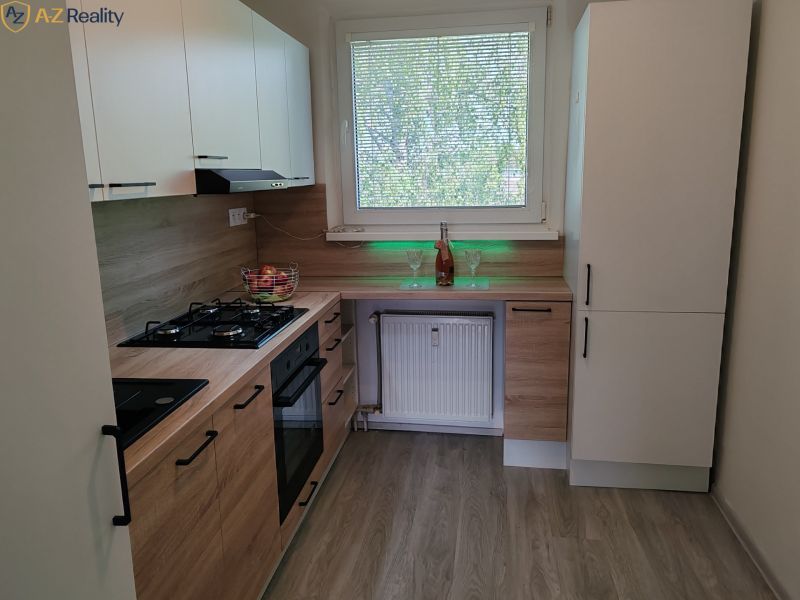 Eladó 3 szobás lakás, 3 szobás lakás, Eötvösova, Komárno, Szlovákia