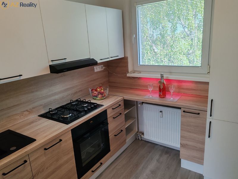 Eladó 3 szobás lakás, 3 szobás lakás, Eötvösova, Komárno, Szlovákia