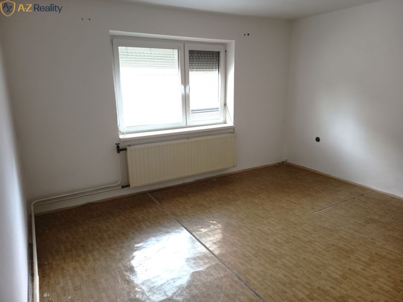 Eladó Családi ház, Családi ház, Nové Zámky, Szlovákia