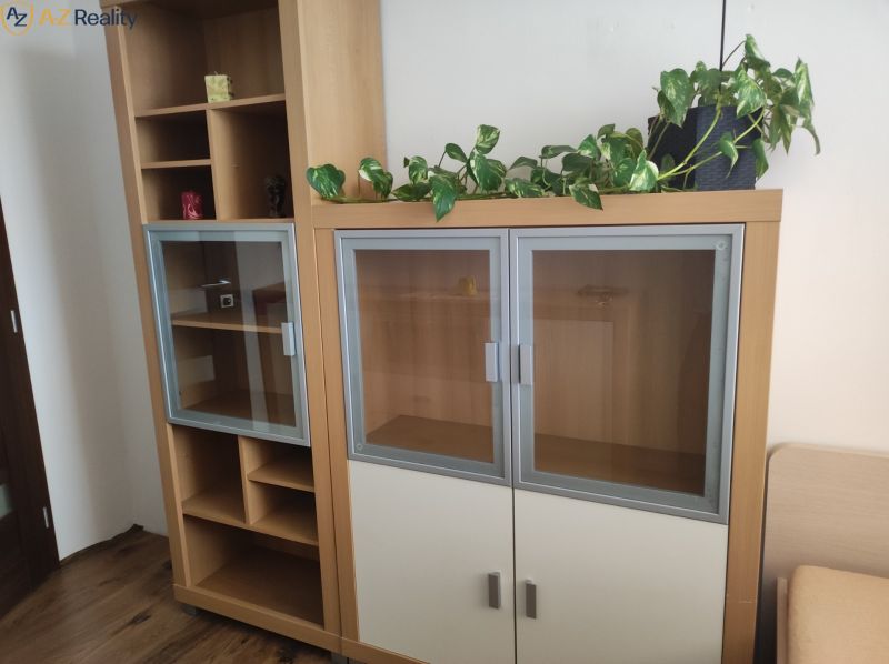 Kiadó 3 szobás lakás, 3 szobás lakás, Nové Zámky, Szlovákia