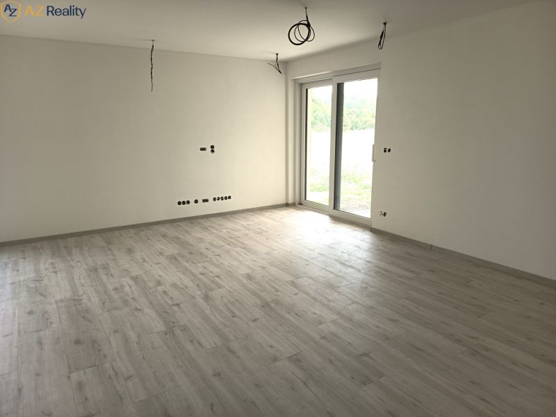 Eladó Családi ház, Családi ház, Komárno, Szlovákia