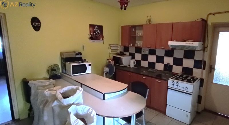 Eladó Családi ház, Családi ház, Nové Zámky, Szlovákia