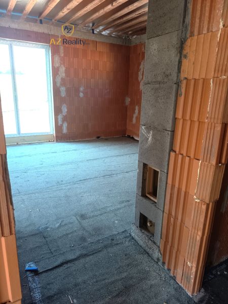 Eladó 2 új építésű ház építés alatt a Čechy községben.