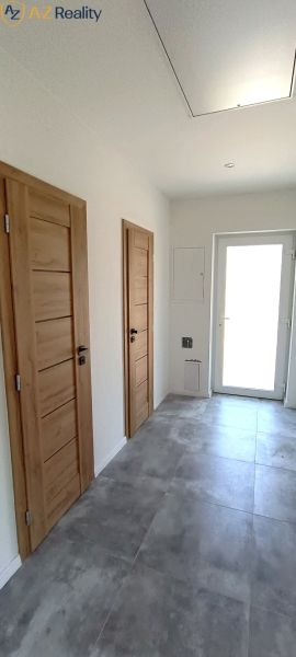 Eladó Családi ház, Családi ház, Nové Zámky, Szlovákia