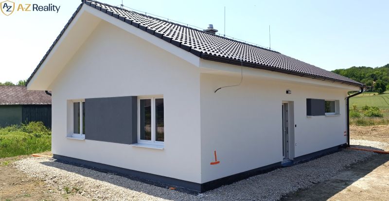 Eladó Családi ház, Családi ház, Nové Zámky, Szlovákia