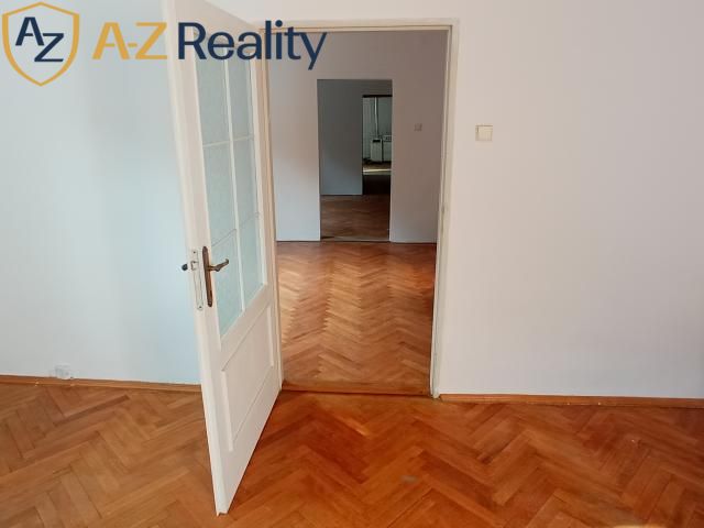 Eladó Családi ház, Családi ház, Vnútorná okružná, Komárno, Szlovákia