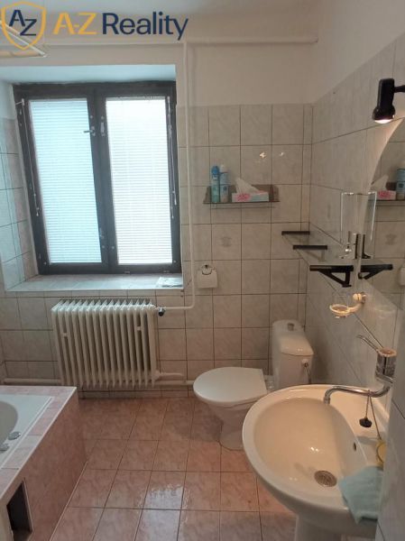 Eladó Családi ház, Családi ház, Komárno, Szlovákia
