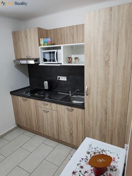 Kiadó 1 szobás lakás, 1 szobás lakás, Sústružnícka, Komárno, Szlovákia