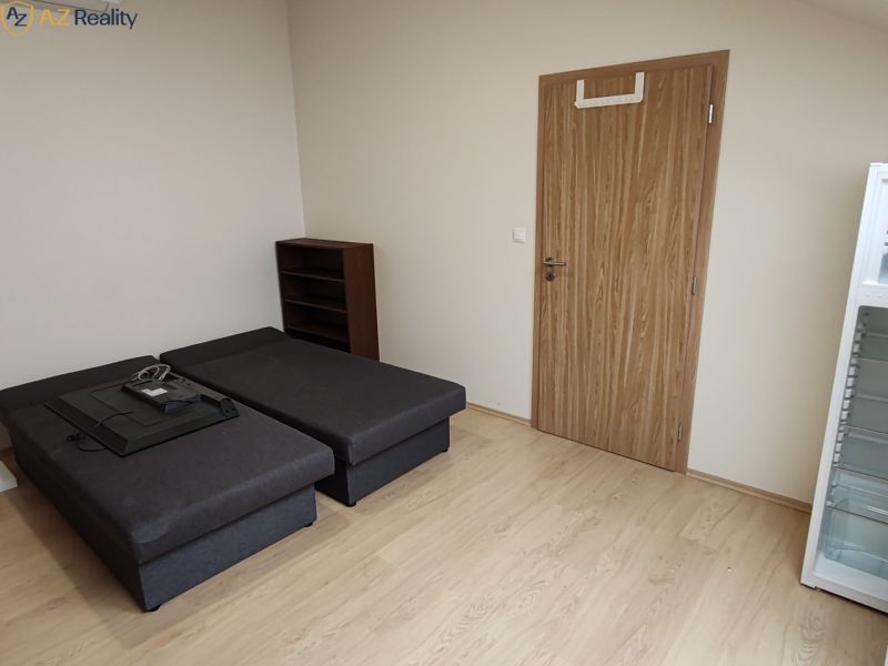 Kiadó 3 szobás lakás, 3 szobás lakás, Sústružnícka, Komárno, Szlovákia