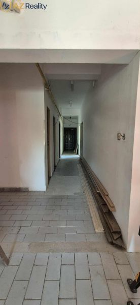 Eladó Épület, Épület, Komárno, Szlovákia