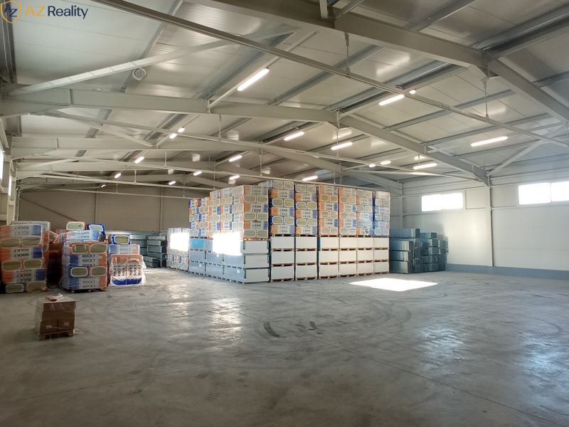 Kiadó Raktárak és ipari épületek, Raktárak és ipari épületek, Komárno,
