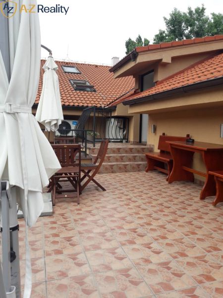 Eladó Épület, Épület, Komárno, Szlovákia