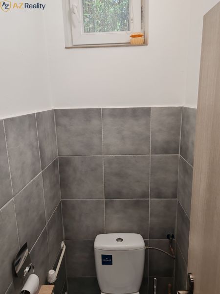 Kiadó Irodahelység, Irodahelység, Komárno, Szlovákia