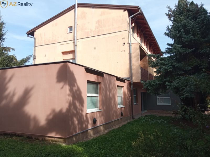 Eladó Szállodák és panziók, Szállodák és panziók, Komárno, Szlovákia