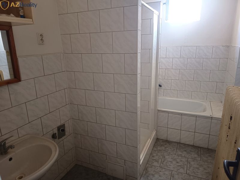 Eladó Családi ház, Családi ház, Nové Zámky, Szlovákia