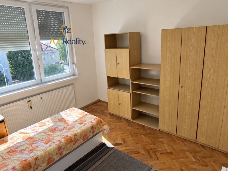 Kiadó 3 szobás lakás, 3 szobás lakás, Mederčská, Komárno, Szlovákia