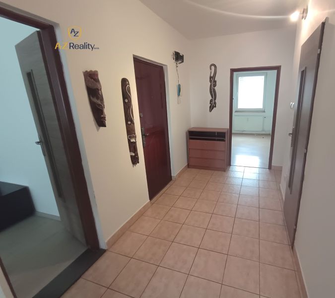 Kiadó 3 szobás lakás, 3 szobás lakás, Nové Zámky, Szlovákia