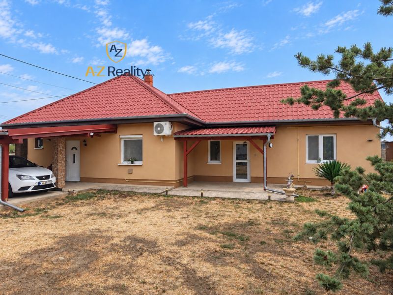 Eladó Családi ház, Családi ház, Komárno, Szlovákia