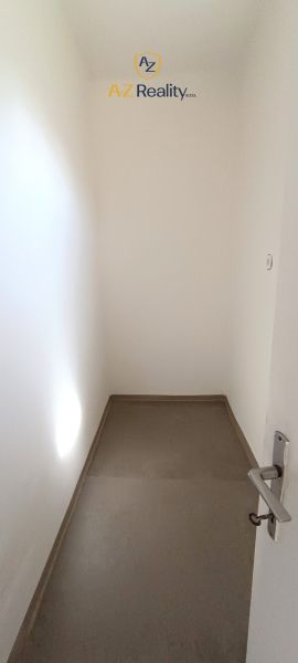 Kiadó Családi ház, Családi ház, Nové Zámky, Szlovákia