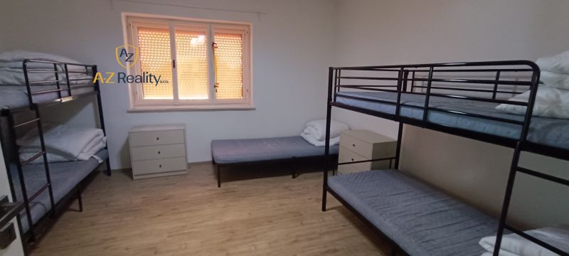Kiadó Családi ház, Családi ház, Nové Zámky, Szlovákia