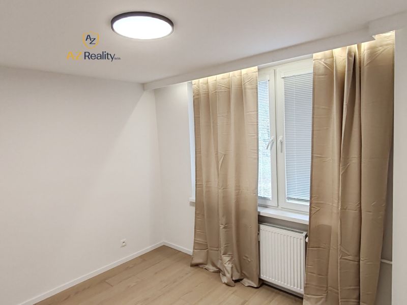 Eladó 3 szobás lakás, 3 szobás lakás, Rákocziho, Komárno, Szlovákia