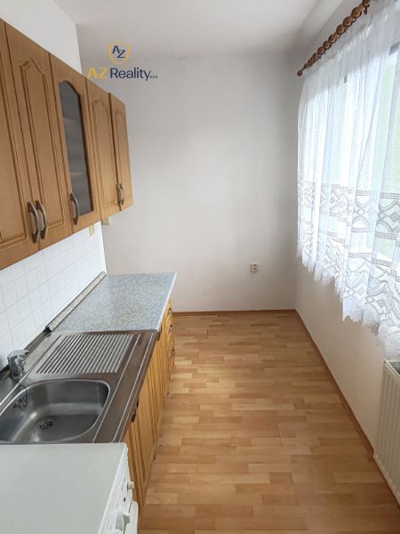 Eladó 3 szobás lakás, 3 szobás lakás, Košická, Komárno, Szlovákia