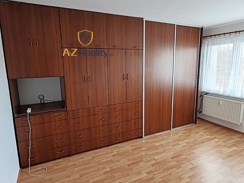 Eladó 3 szobás lakás, 3 szobás lakás, Košická, Komárno, Szlovákia